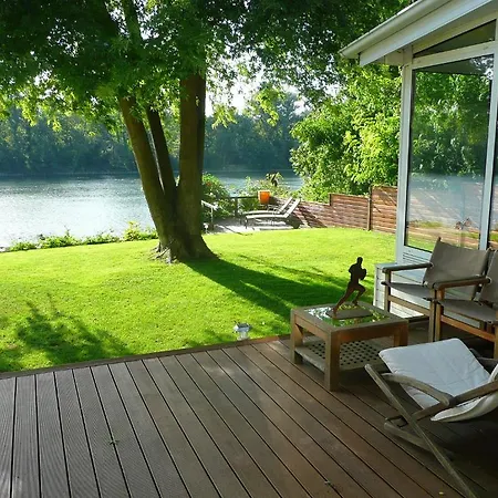 Frühstückspension Garonnella 4*